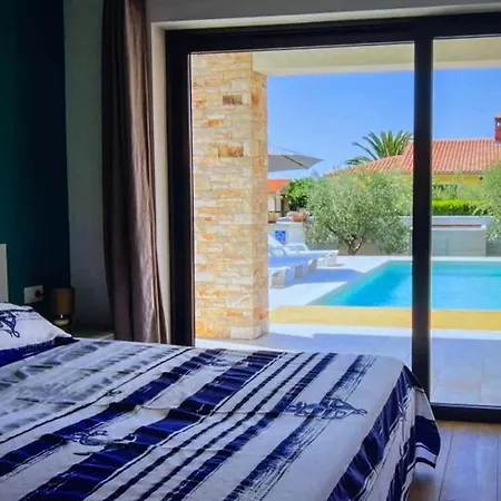 Incredible Adriatic Jewel Amze Feriehus *