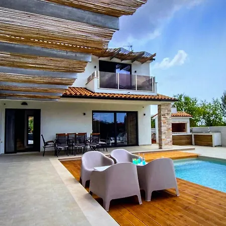 Feriehus Incredible Adriatic Jewel Amze *